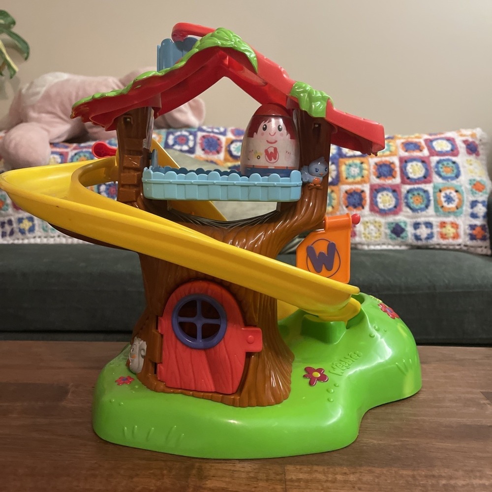 2004 Playskool- Weeble Wobbles Tree House Merry Go Round 4 WEEBLES - Picture 3 of 7